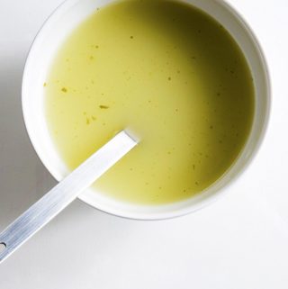 My 3-ingredient potato soup is delicious, nutritious, simple to make, and costs only pennies! | yumsome.com