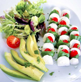 vegan caprese il tricolore | yumsome.com