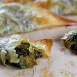 Slightly spicy, and full of flavour, my easy vegan filo samosas are super-yummy, total comfort food, and because they are baked, not fried, contain a fraction of the calories and fat of their more traditional counterparts. | Yumsome.com