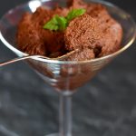 healthy vegan chocolate maple pudding | yumsome.com