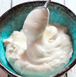 Love vegan mayo? You'll love my simple, creamy, delicious. tofu-free veganaise! | yumsome.com