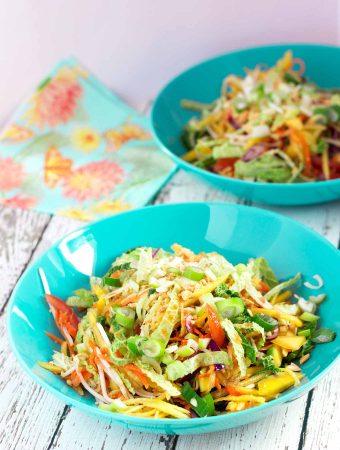 Ready in 20 mins, vegan som tam is a simple, delicious Thai salad made with crunchy vegetables dressed in a fresh and zingy hot, sour, salty, sweet sauce. | yumsome.com
