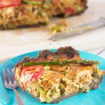 This gluten-free vegan asparagus and sun-dried tomato quiche is easy to make, and so completely delicious! | yumsome.com