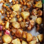 closeup of roast potatoes in a pan | yumsome.com