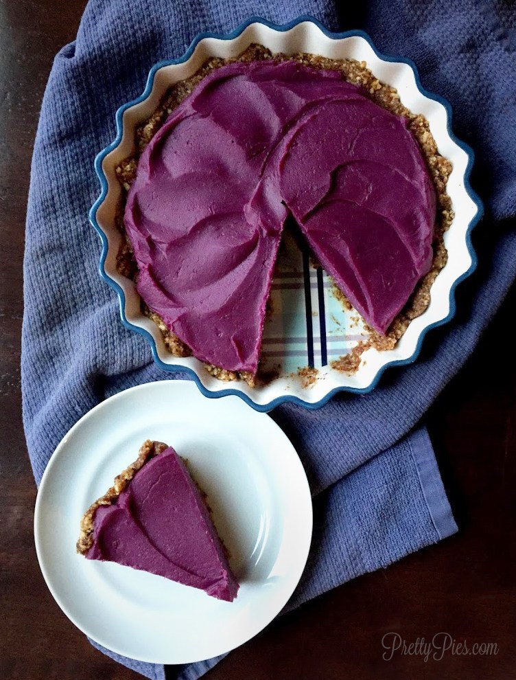 Vegan Purple Sweet Potato Pie | prettypies.com