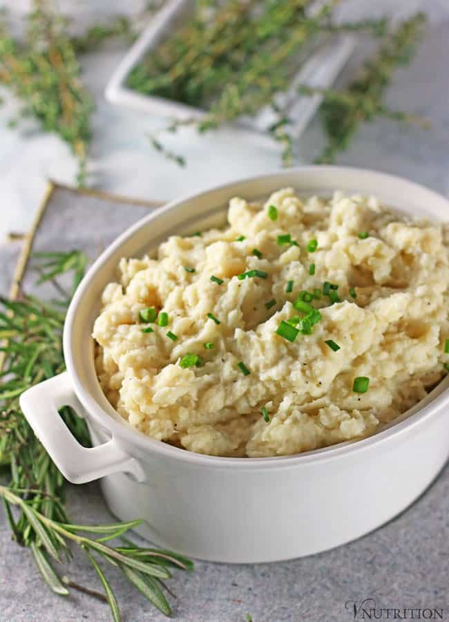 Vegan cauliflower mashed potatoes | vnutritionandwellness.com