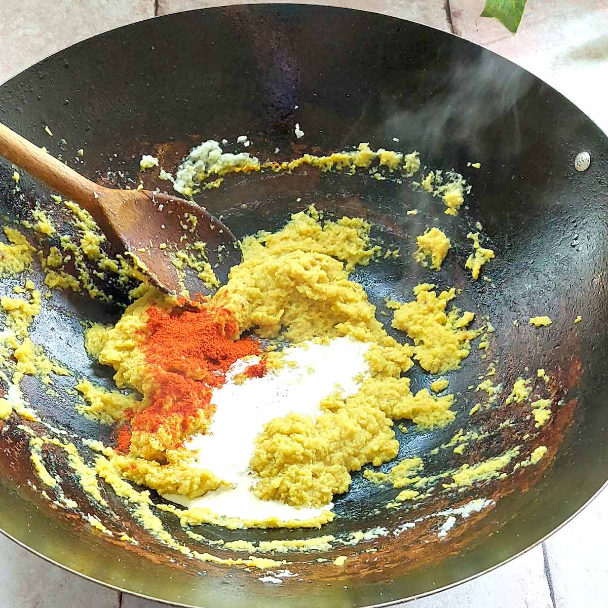 Onion, turmeric, chilli powder, and cream.